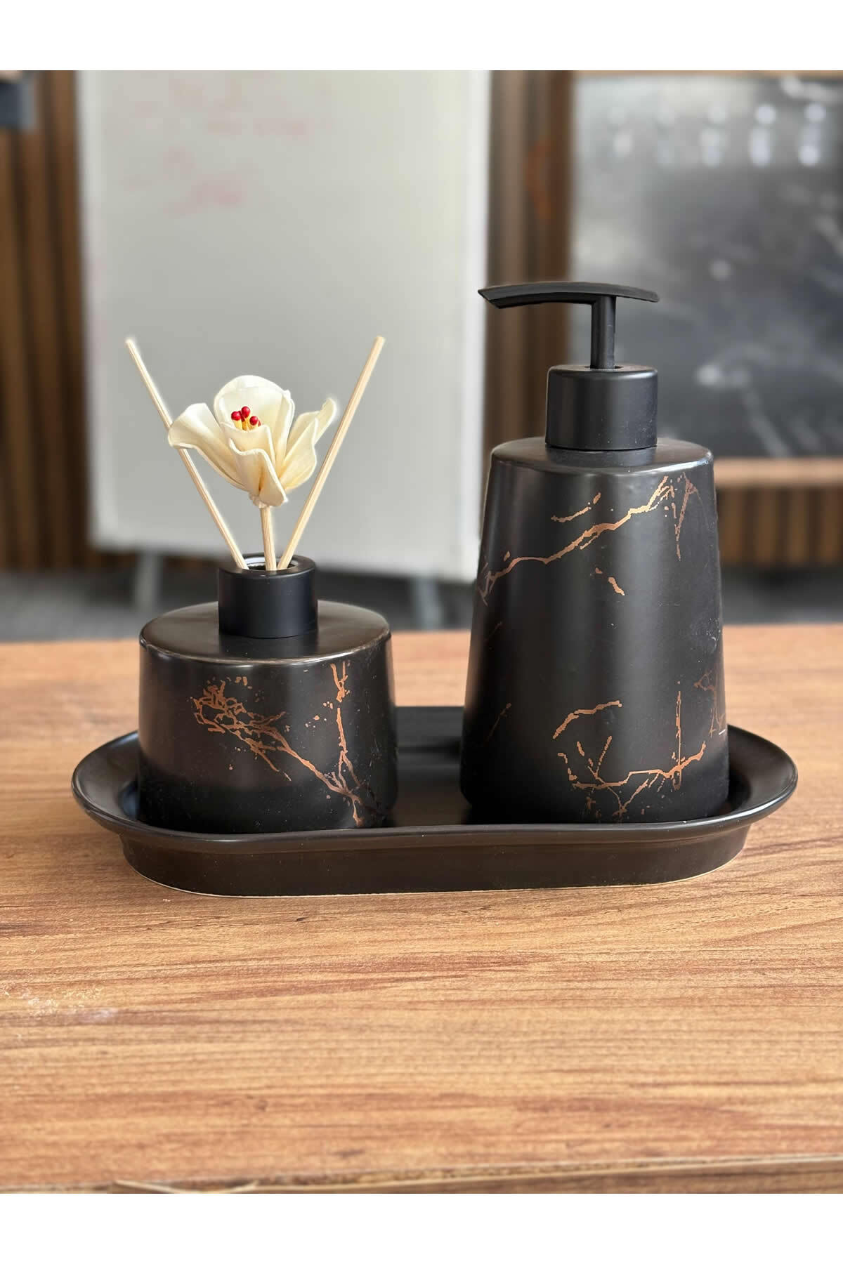 Modern Mermer Desenli Banyo Seti | Siyah Gold Detaylı 2'li Set