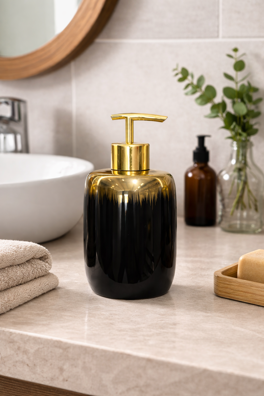 NERO Siyah Gold Sıvı Sabunluk – Lüks Banyo & Mutfak  Sabun Dispenseri