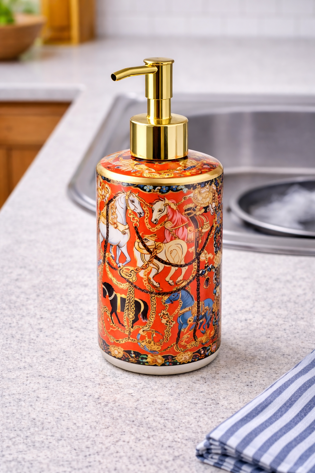 Antik Saray Desenli Gold Pompa Sıvı Sabunluk Dekoratif Mutfak & Banyo Sabunluk