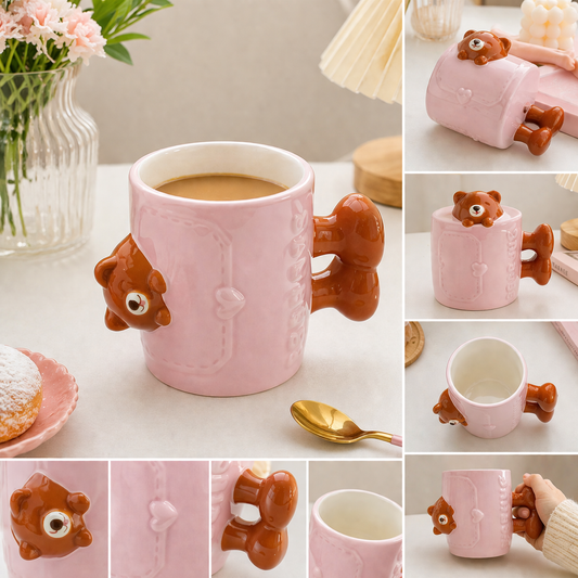 Ayı Figürlü Pembe 3D Seramik Kupa – Fiyonk Kulplu, 350 ml Sevimli Kahve & Çay Kupası