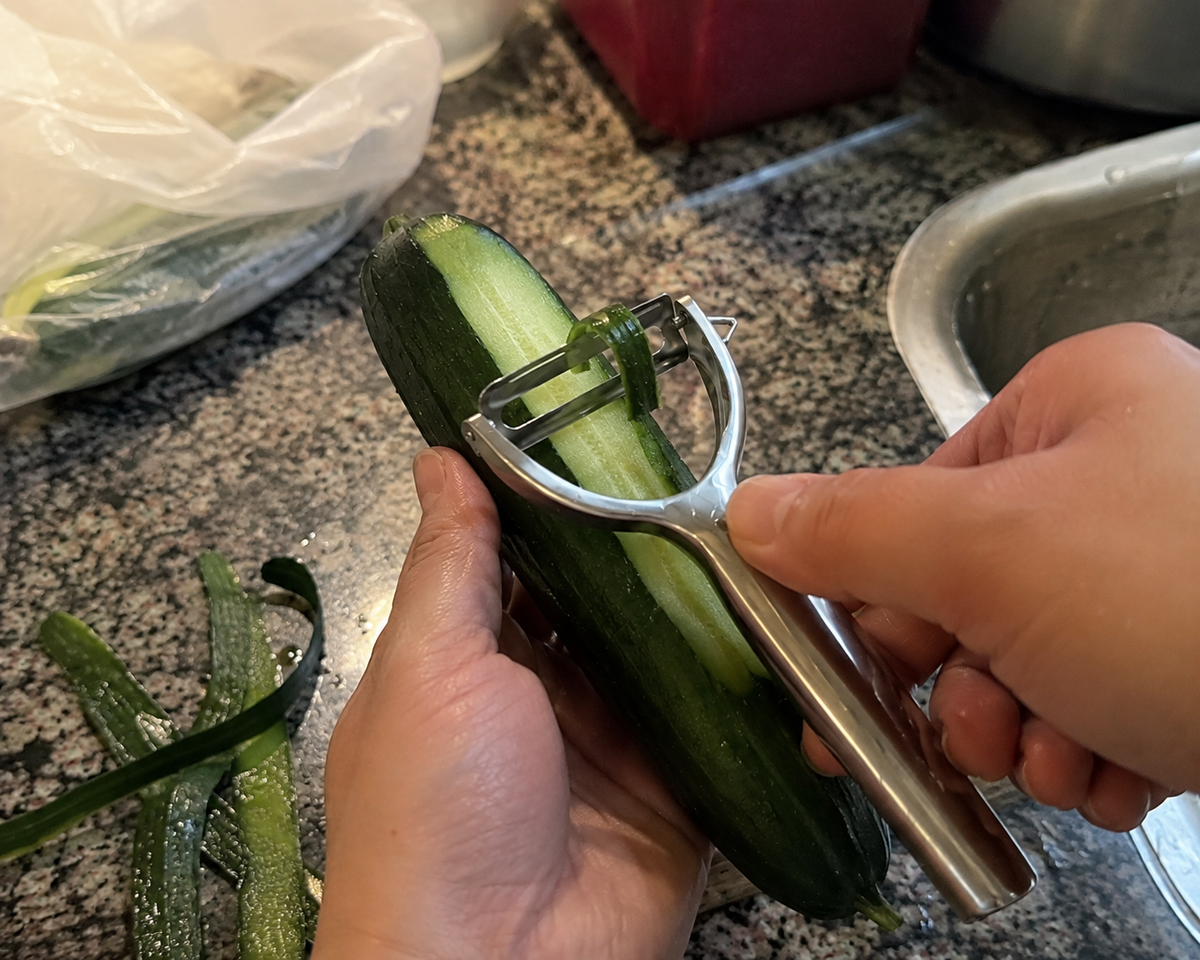 Metal Y Sebze Soyacağı – Patates, Salatalık, Havuç ve Meyve Soyma Aparatı, Ergonomik