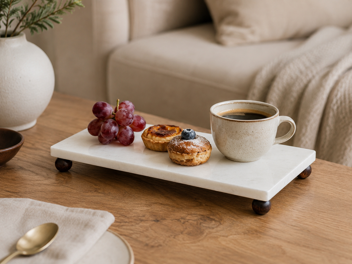 15x30 cm Mermer Görünümlü Ayaklı Sunumluk – Kahve, Tatlı, Meyve ve Kahvaltı İçin Dekoratif Servis Standı