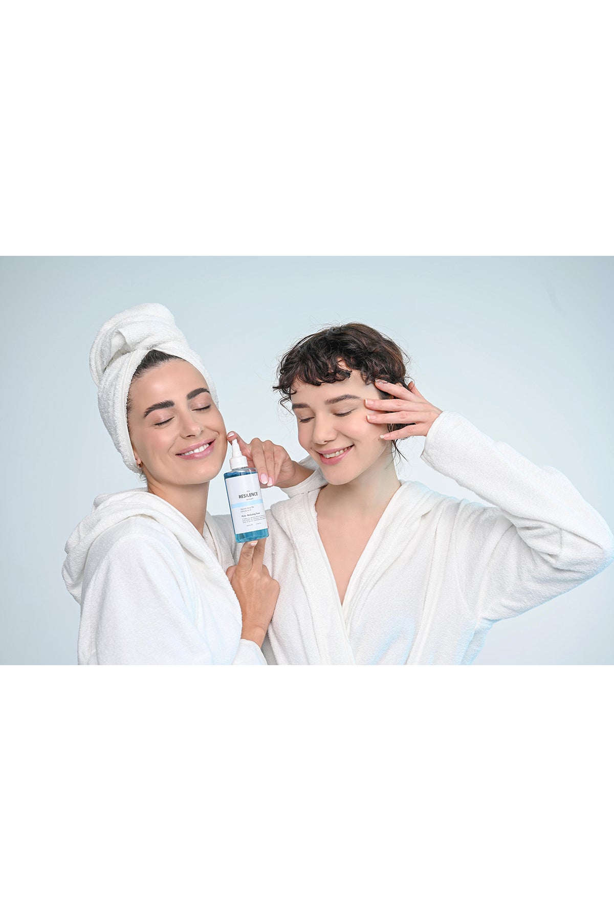 Canlandırıcı ve Gözenek Sıkılaştırıcı Tüm Ciltler İçin Glikolik Asit Tonik 200 ML