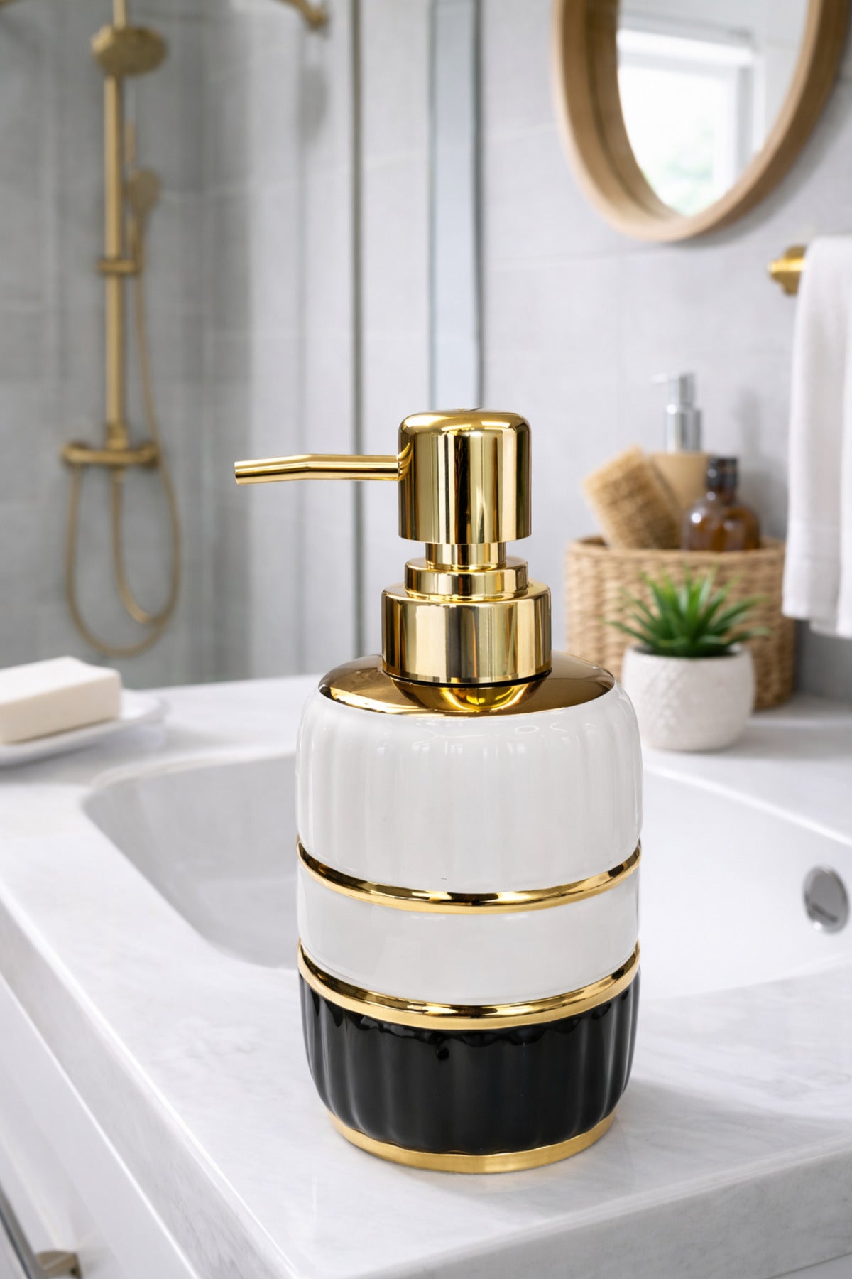 LİNEA Gold Detaylı Porselen Sıvı Sabunluk | Banyo & Lavabo İçin Şık ve Dayanıklı