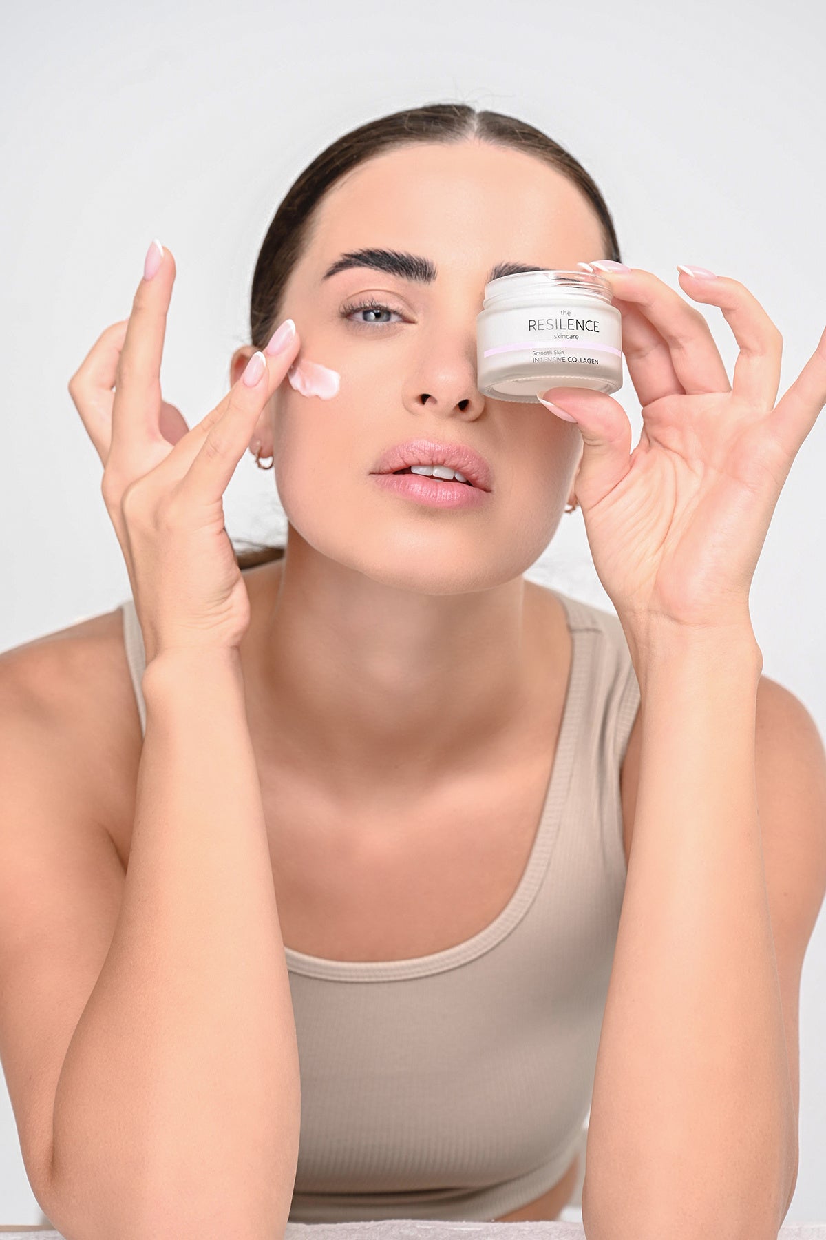 Nemlendirici Yüz Kremi Dolgunlaştırıcı ve Kolajen Etkili Cilt Tonu Eşitleyici Tüm Cilt Tipleri 50ML