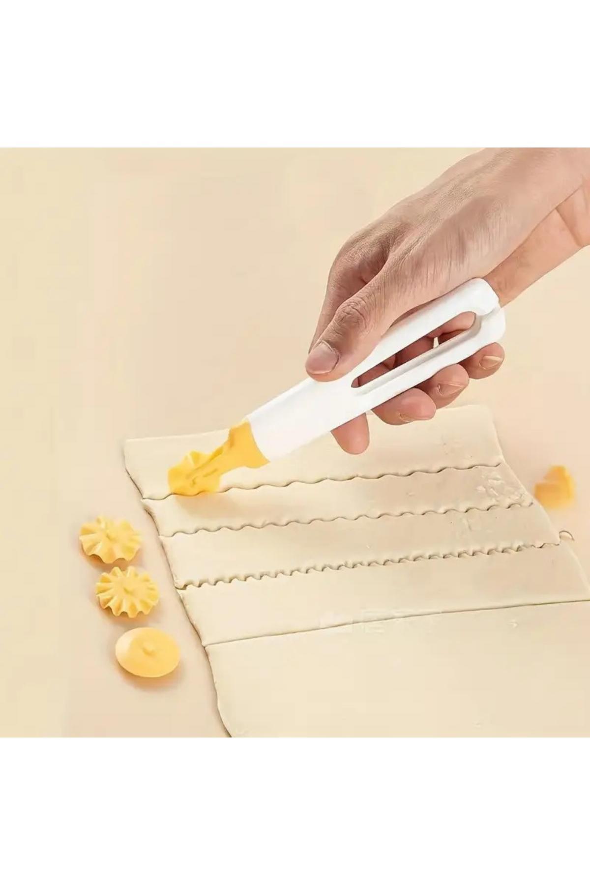 Pasta Hamuru Kesici ve Şekillendirici | Değiştirilebilir Başlıklı Rulo